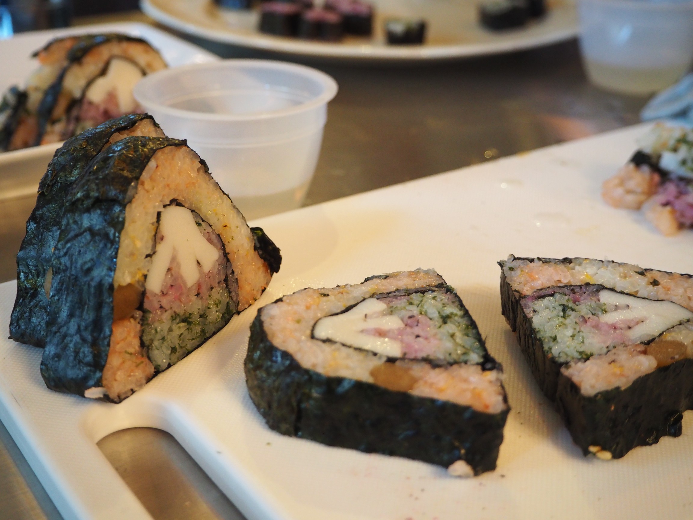 Let's cook together while enjoying cross-culture experience!